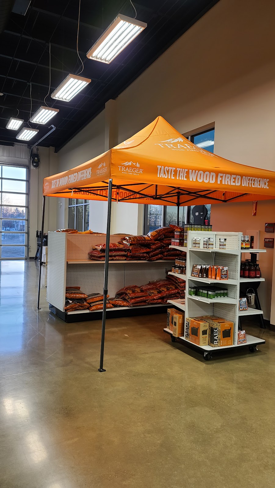 Rocky Mountain Equipment | 575 Main St E, Neepawa, MB R0J 1H0, Canada | Phone: (204) 476-3344
