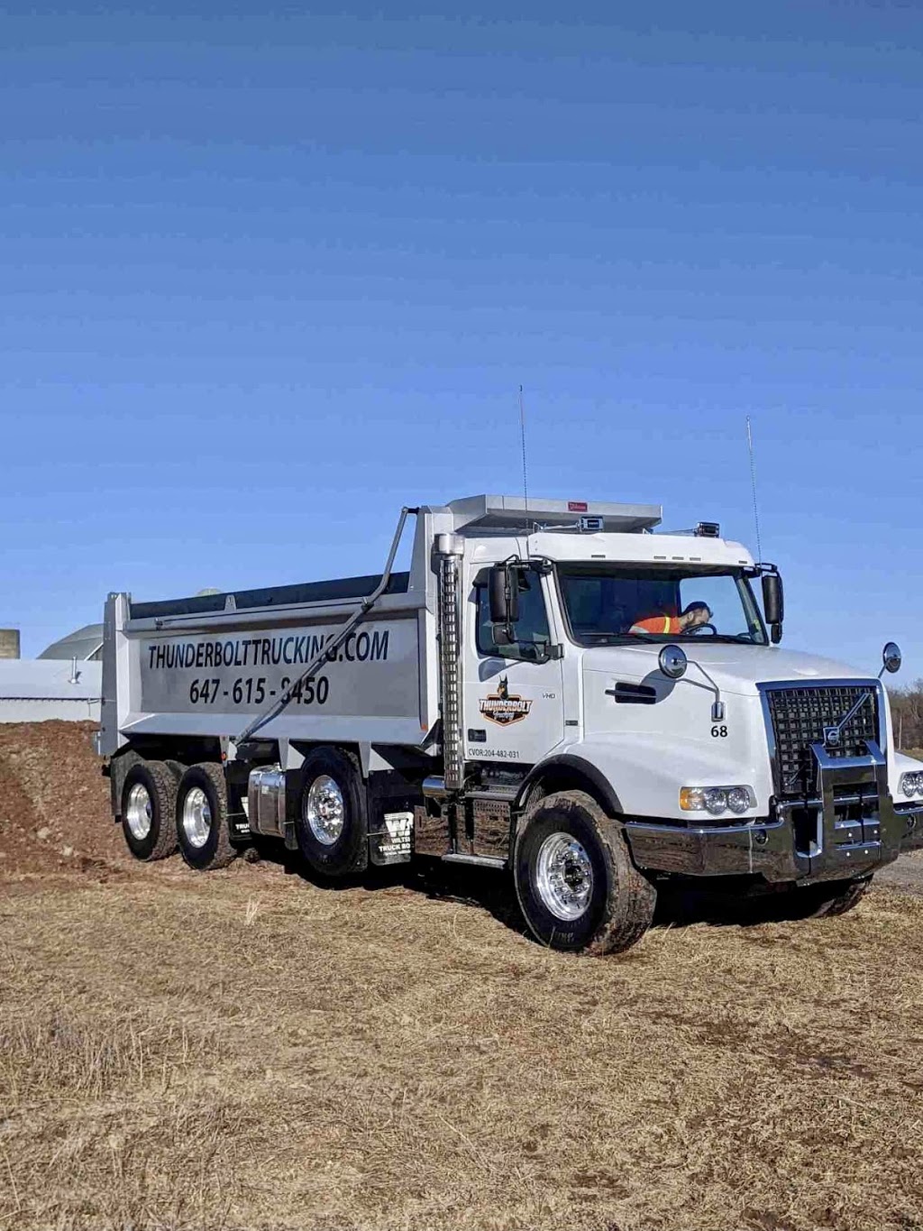 Thunderbolt Trucking Inc. | 8779 Sixth Line, Georgetown, ON L7G 4S6, Canada | Phone: (647) 615-8450