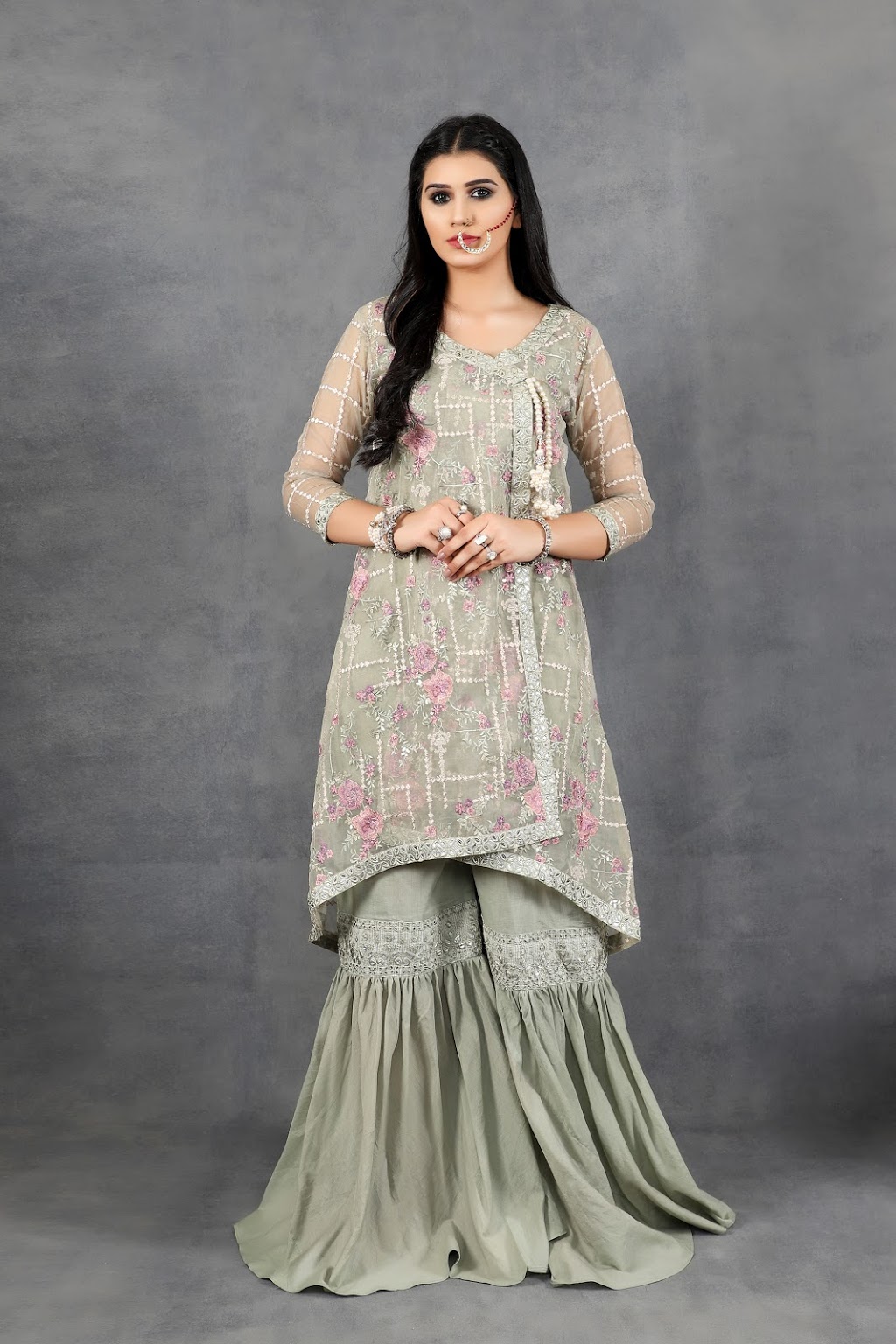 LeMubdi | 5448 Meadowcrest Ave, Mississauga, ON L5M 0V8, Canada | Phone: (437) 777-4311