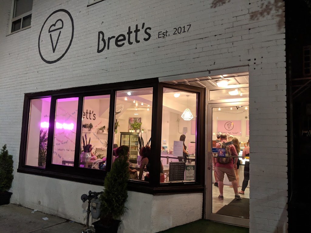 Bretts Ice Cream | 1698 Queen St E, Toronto, ON M4L 1G6, Canada | Phone: (416) 691-4111