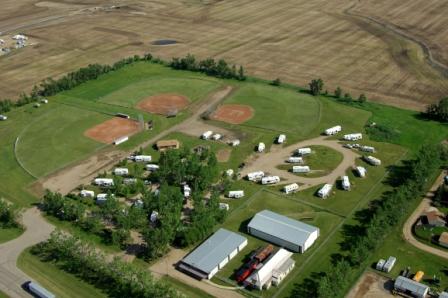 Three Hills Campground | 1401 2nd Street NE, Three Hills, AB T0M 2A0, Canada | Phone: (403) 443-1123