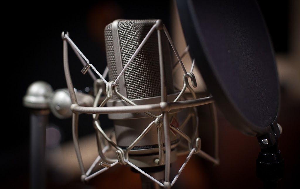 Studio C | 420 12e Avenue S, Sherbrooke, QC J1G 1R8, Canada | Phone: (819) 570-0795