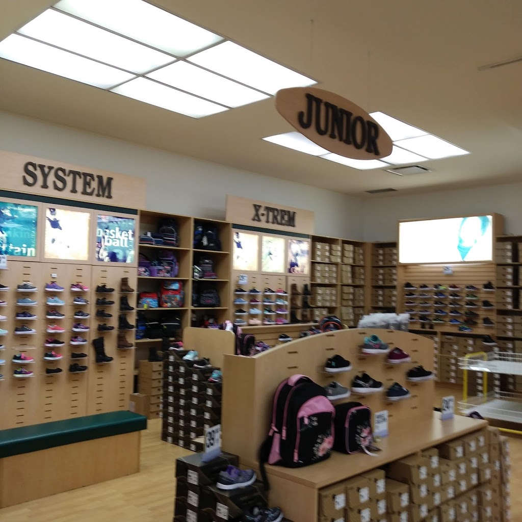 Chaussures Yellow | 4620 Boulevard des Forges, Trois-Rivières, QC G8Y 1W7, Canada | Phone: (819) 376-0927