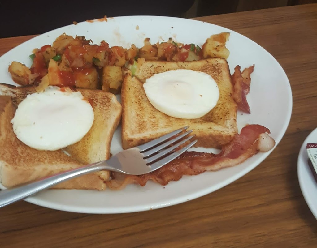 West Bowmanville Family Restaurant | Bowmanville, ON L1C 2H6, Canada | Phone: (905) 623-3223