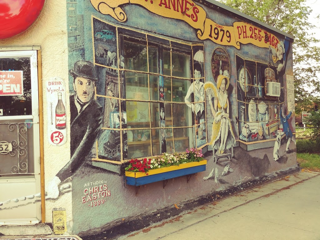 Mikes General Store | 52 St Annes Rd, Winnipeg, MB R2M 2Y3, Canada | Phone: (204) 255-3463