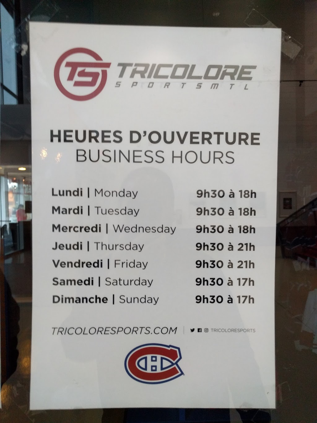 Tricolore Sports Brossard | 8000 Boulevard Leduc Suite 103, Brossard, QC J4Y 0E9, Canada | Phone: (514) 925-5657