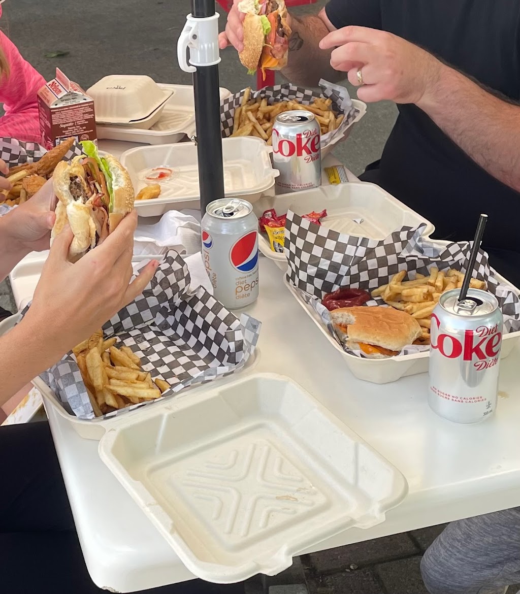 Clifford Snack Shack | 29 Elora St N Unit C, Clifford, ON N0G 1M0, Canada | Phone: (519) 327-4444