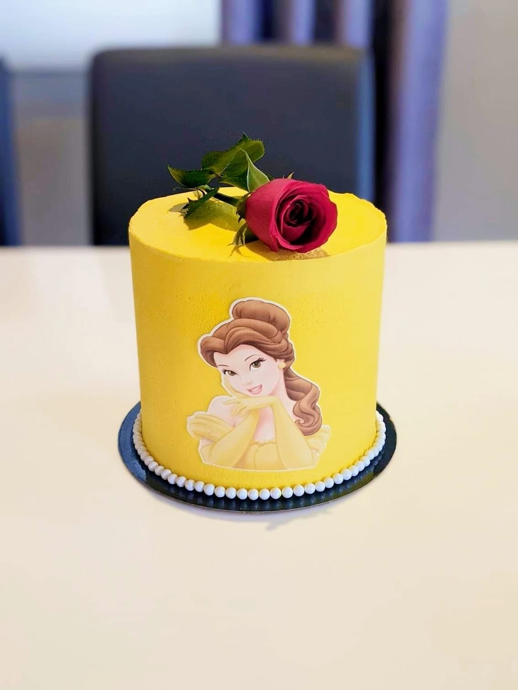 Treats by Mandy Custom cakes | 202 Parkin Cir, Gloucester, ON K1T 4G4, Canada | Phone: (613) 277-8842