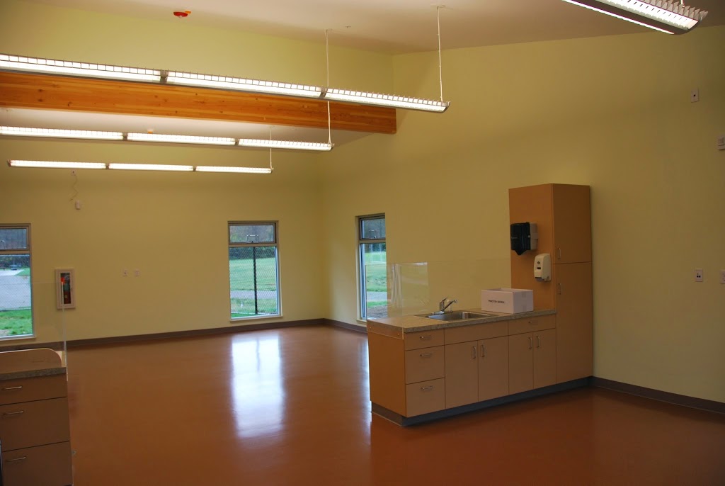 Walls To Paint | 1145 Ash St, Lynden, WA 98264, USA | Phone: (360) 927-1259