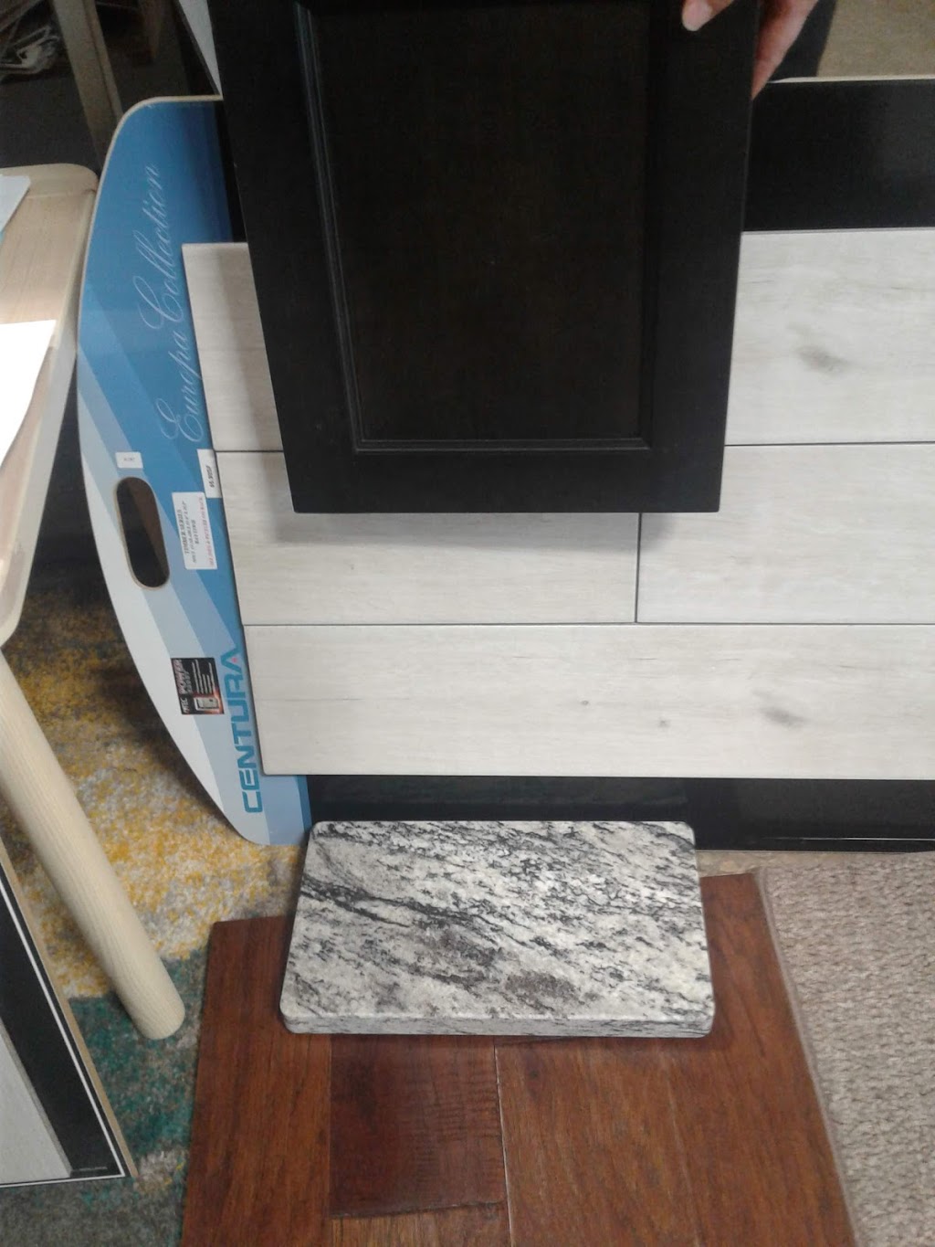 Flooring Canada Simcoe | 421 Queensway West, Simcoe, ON N3Y 2N4, Canada | Phone: (519) 426-3255