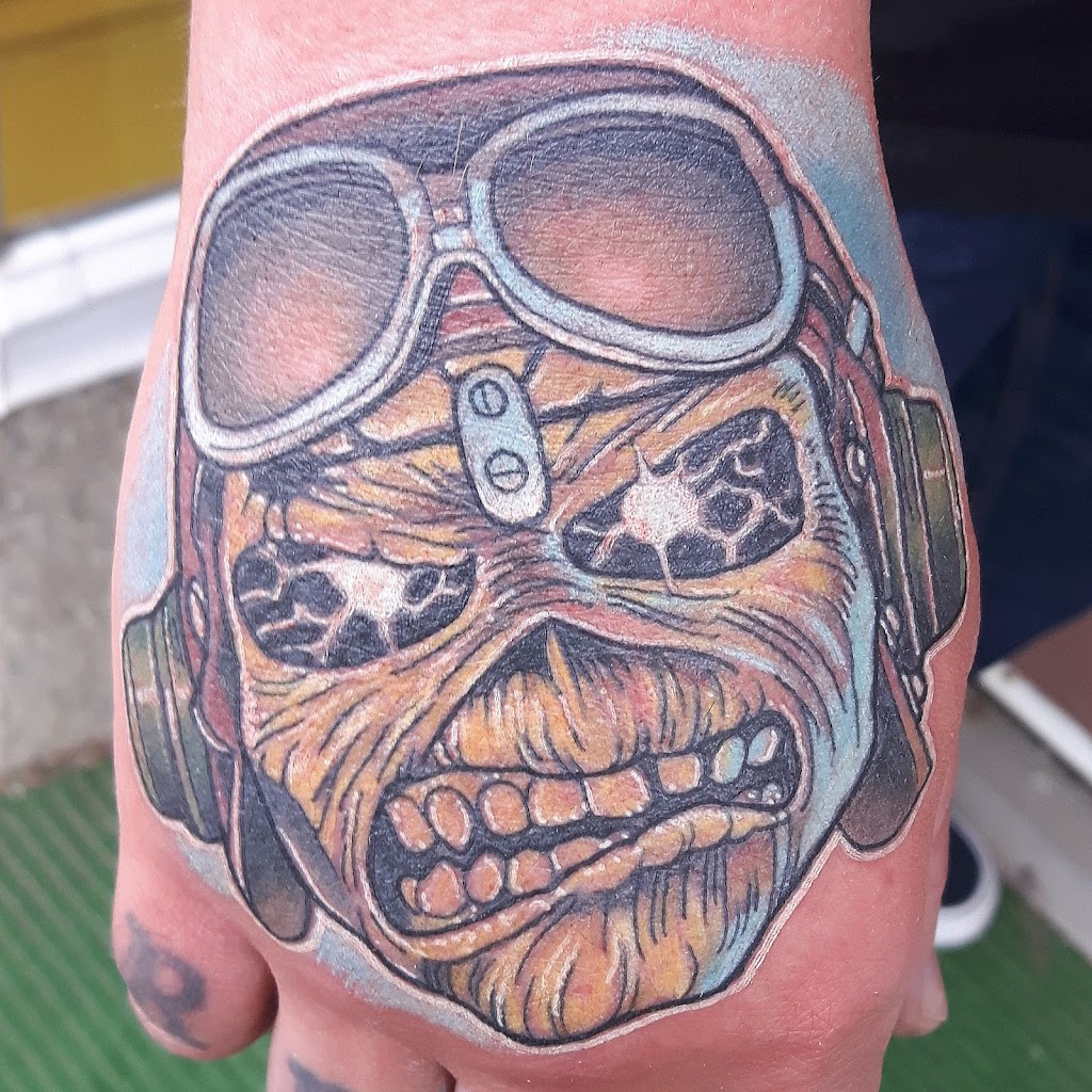 Sleepy Hollow Tattoo | 632 S Pelham Rd, Welland, ON L3C 3C8, Canada | Phone: (905) 714-0010