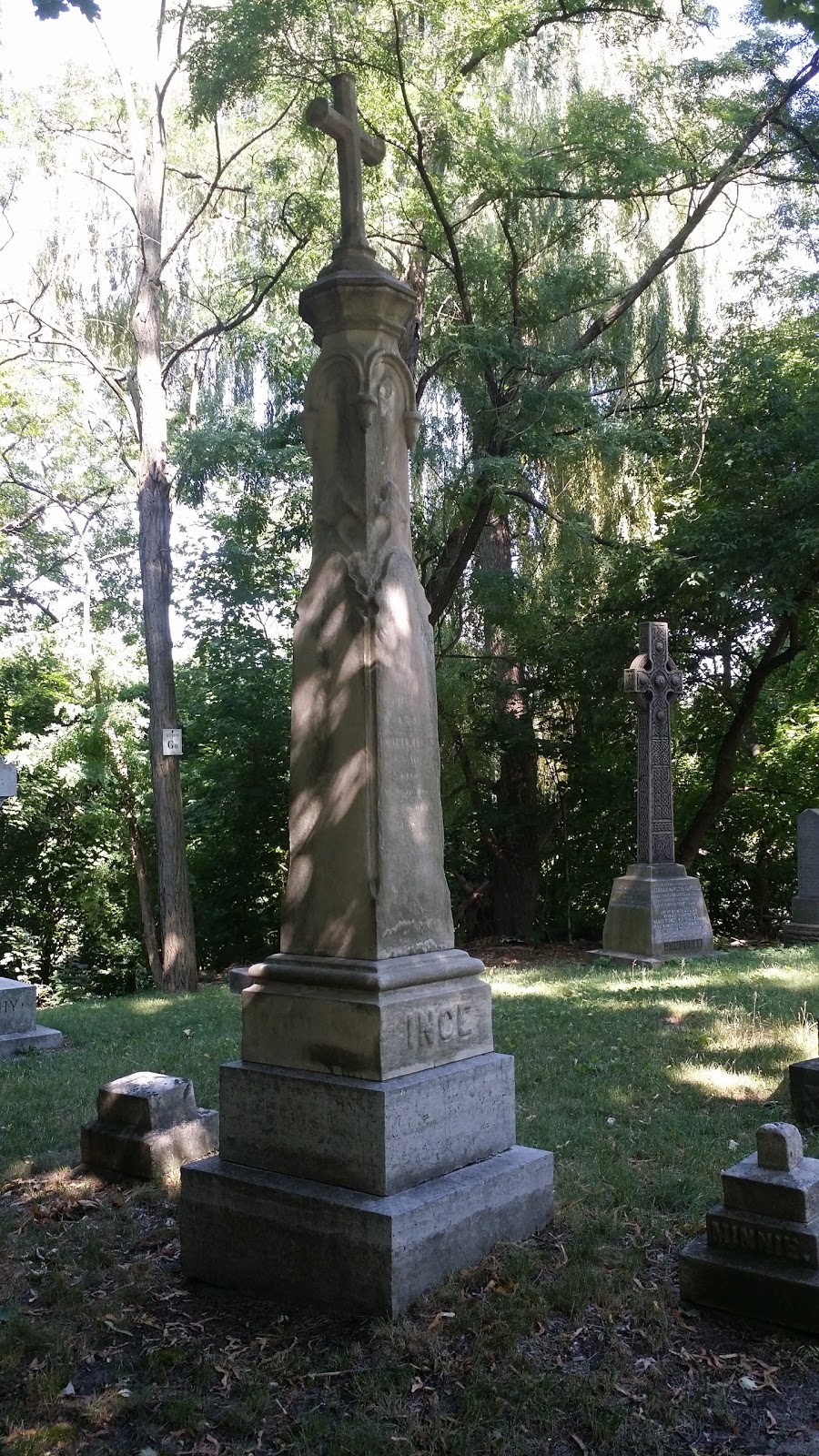 Saint James Cemetery | 635 Parliament St, Toronto, ON M4X 1R1, Canada | Phone: (416) 964-9194