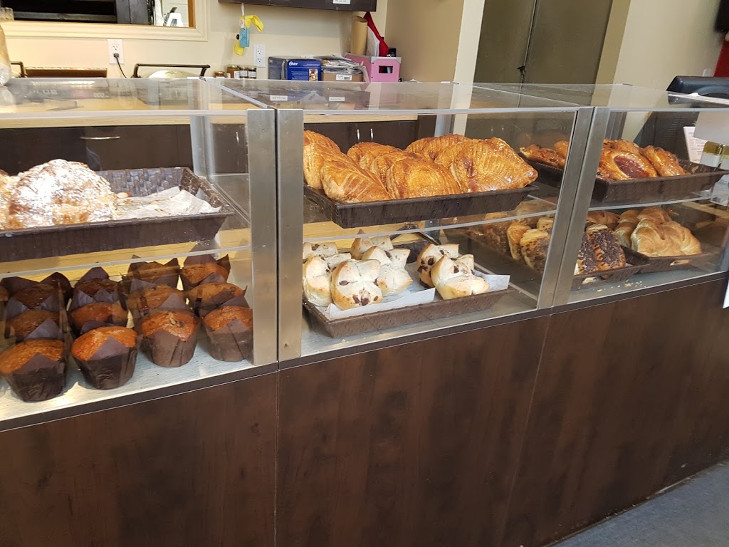 Boulangerie Julie | 1590 Rue de Grandville, Québec, QC G1J 1V4, Canada | Phone: (418) 523-3536