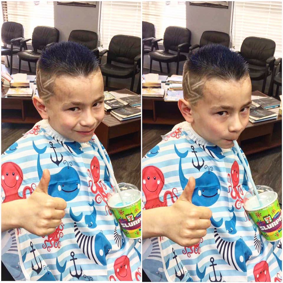 Douglasdale Barber Shop | 40 Douglas Woods Dr SE, Calgary, AB T2Z 1K2, Canada | Phone: (403) 454-4141
