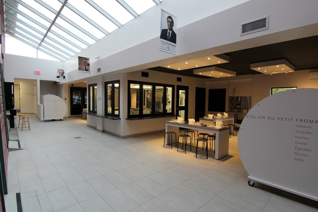 The old cheese (Cheddar Cheese Museum Of) | 148 Av. Albert-Perron, Saint-Prime, QC G8J 1L4, Canada | Phone: (418) 251-4922