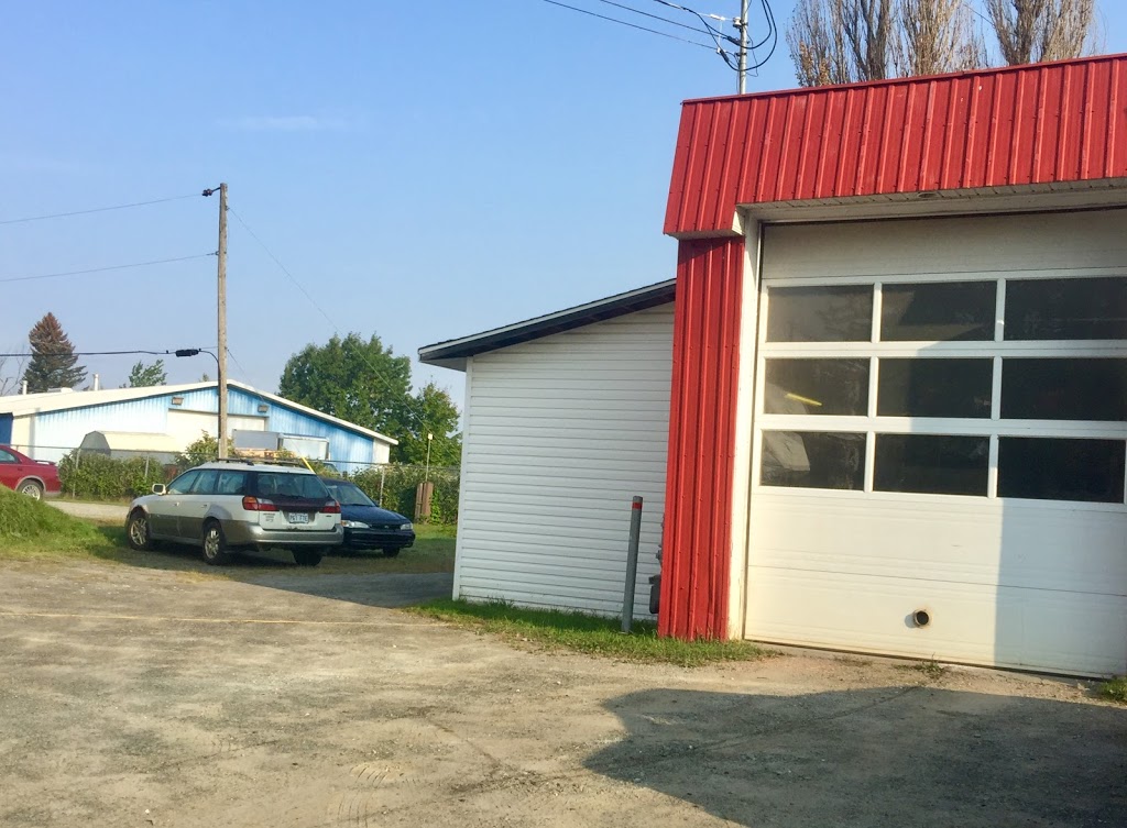 Garage Gilbert Robidas | 2461 Rue Bonin, Sherbrooke, QC J1K 1C5, Canada | Phone: (819) 566-2855
