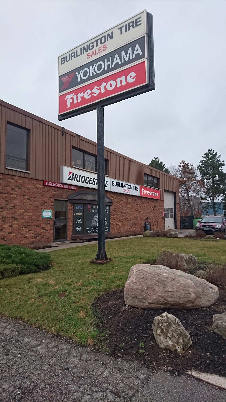 Burlington Tire & Auto | 4490 Harvester Rd, Burlington, ON L7L 4X2, Canada | Phone: (905) 632-6905