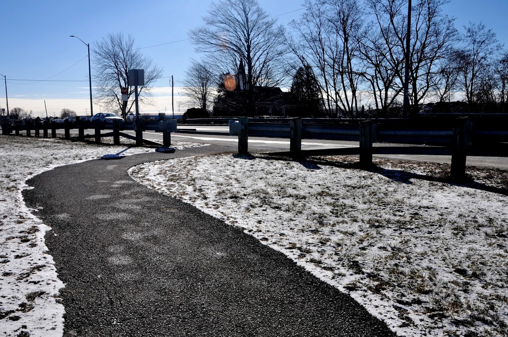 Johnny Bower Park | 3919 Parkgate Dr, Mississauga, ON L5N 7B4, Canada | Phone: (647) 287-0000