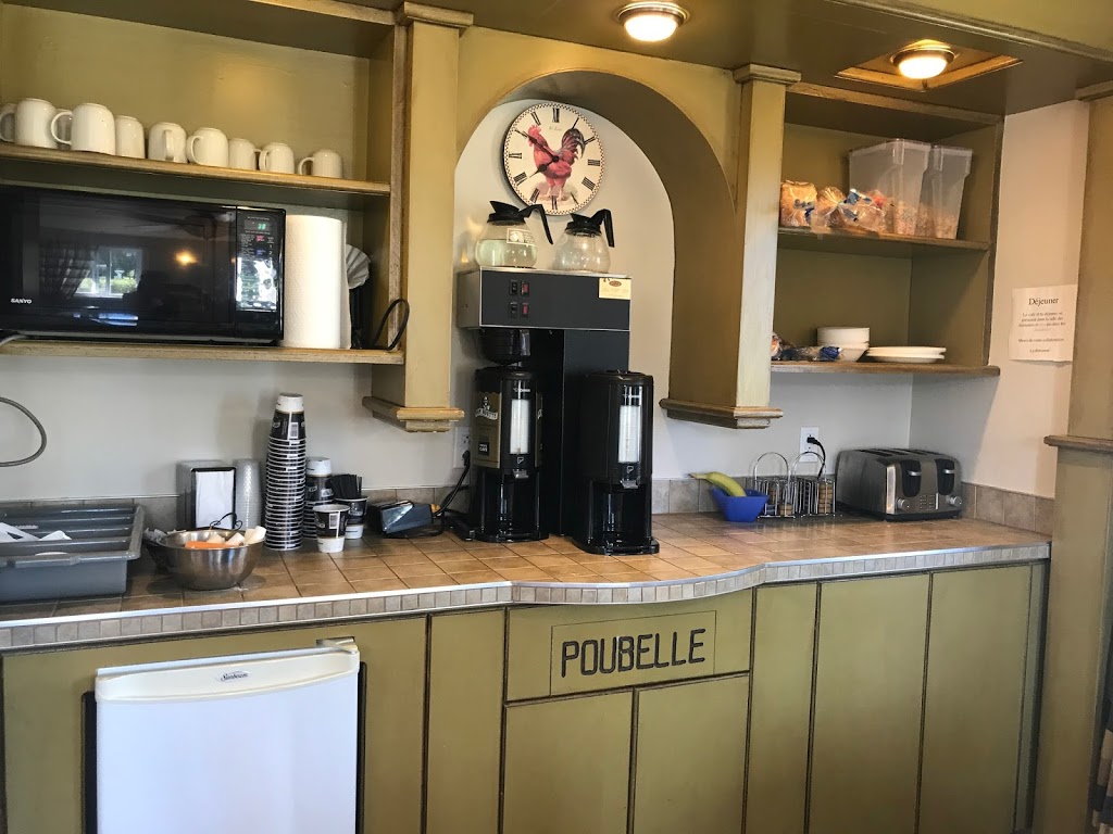 Motel Marie-Dan | 311 Rue des Bouleaux, Sainte-Eulalie, QC G0Z 1E0, Canada | Phone: (819) 225-4604