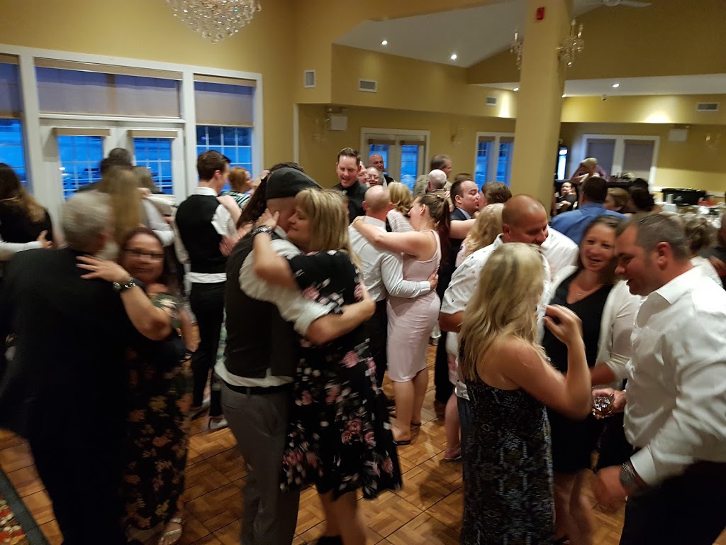 Steves Disc Jockey Service | 3209 Burnside Line, Severn, ON L3V 0W1, Canada | Phone: (705) 242-3619