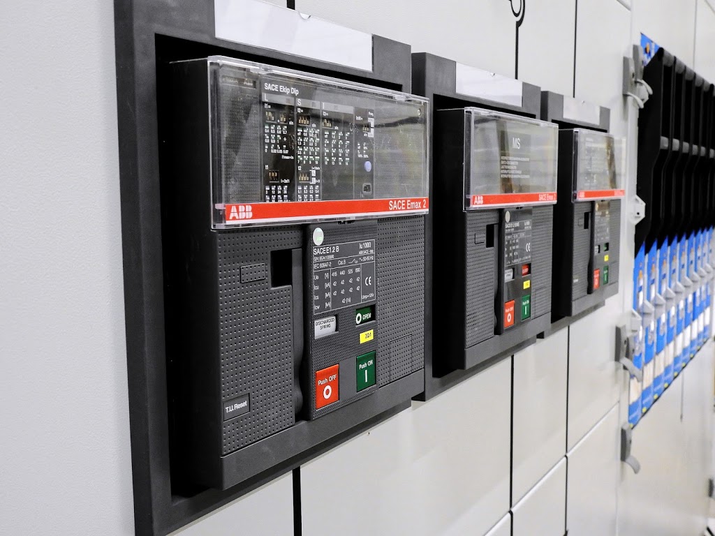 Derek Bélanger Electrique | 435 23e Av N, Saint-Jérôme, QC J7Z 6G5, Canada | Phone: (450) 660-0962