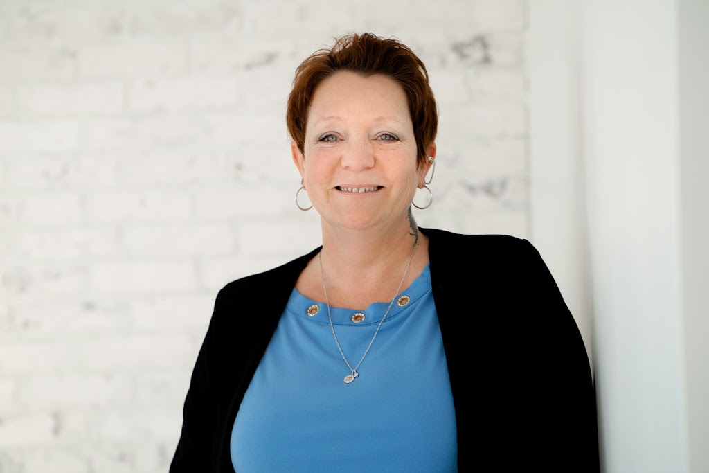 Lucie Gaudreau, Hypnosis | 86 Rue Saint-Patrice Est, Magog, QC J1X 1T4, Canada | Phone: (819) 943-4244