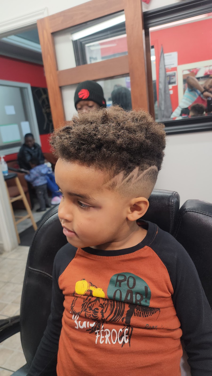 Benly Classique | 59 Rue Delisle, Lévis, QC G6V 6K1, Canada | Phone: (418) 806-3301