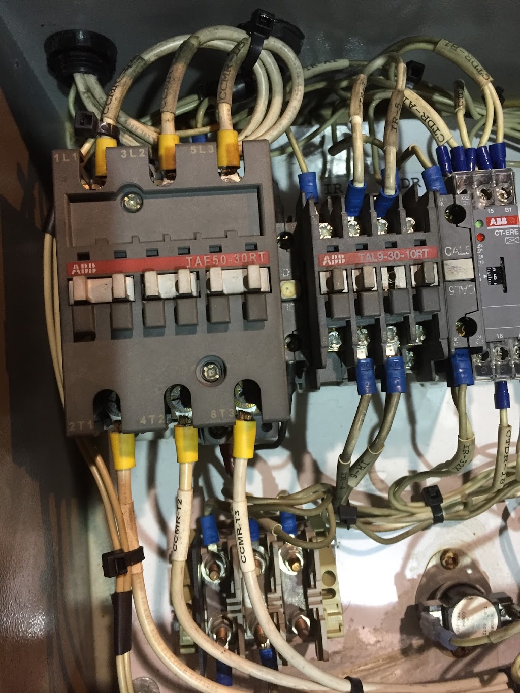 XPT Electric Company 经验电工 | 1030 E 55th Ave, Vancouver, BC V5X 1N9, Canada | Phone: (604) 518-6215