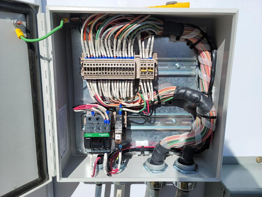 Rickman Electrical Services | 250003 RR 263, AB T1P 0T6, Canada | Phone: (403) 519-3577