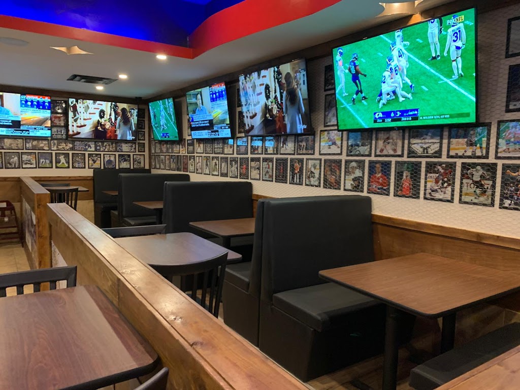 Wing House Schomberg | 6048 ON-9 #12, Schomberg, ON L0G 1T0, Canada | Phone: (905) 939-8771