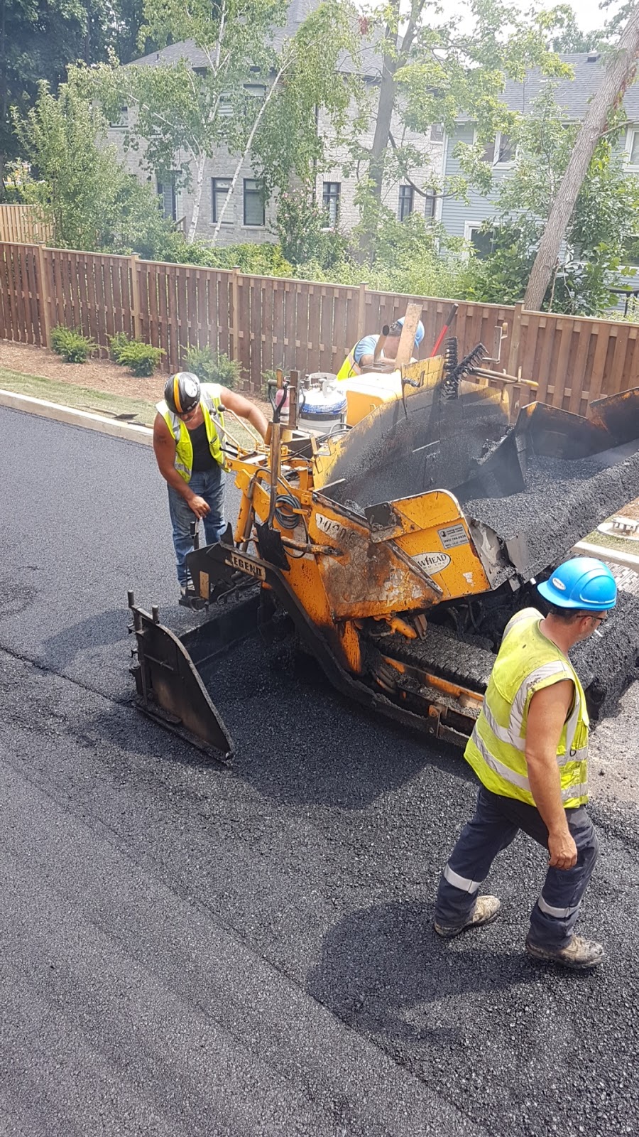 Arrowhead Paving Inc | 495 Arvin Ave., Stoney Creek, ON L8E 2N1, Canada | Phone: (905) 662-9155