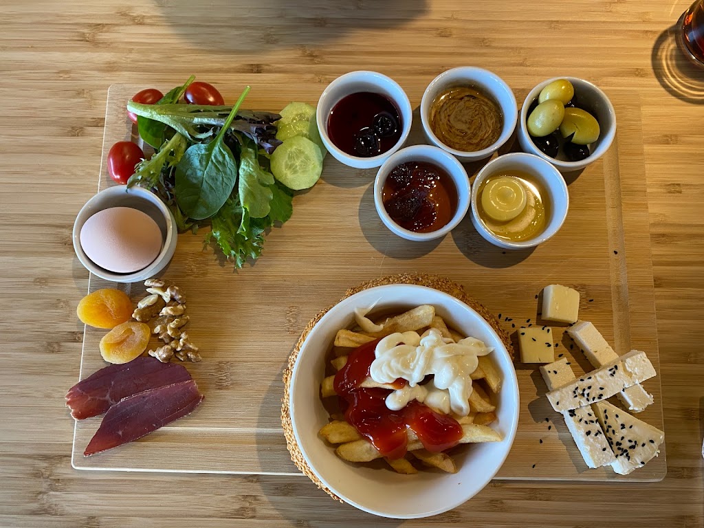 Turca Turkish Cafe and Market | 2604 4 St NW, Calgary, AB T2M 3A1, Canada | Phone: (403) 613-9707