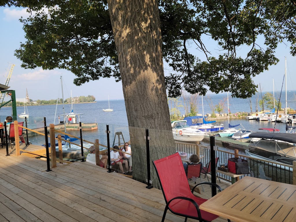 Beaconsfield Yacht Club | 26 Chem. Lakeshore, Beaconsfield, QC H9W 4H3, Canada | Phone: (514) 695-1272