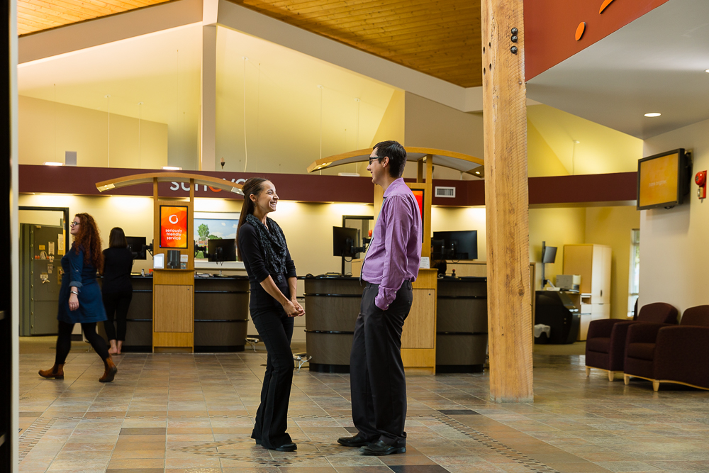 Sunova Credit Union | 2 Park Ave, Lac du Bonnet, MB R0E 1A0, Canada | Phone: (204) 345-9777