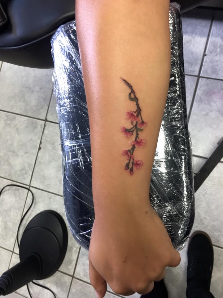 Toronto Tattoohaus | 1081 St Clair Ave W Unit B, Toronto, ON M6E 1A8, Canada | Phone: (647) 345-3549