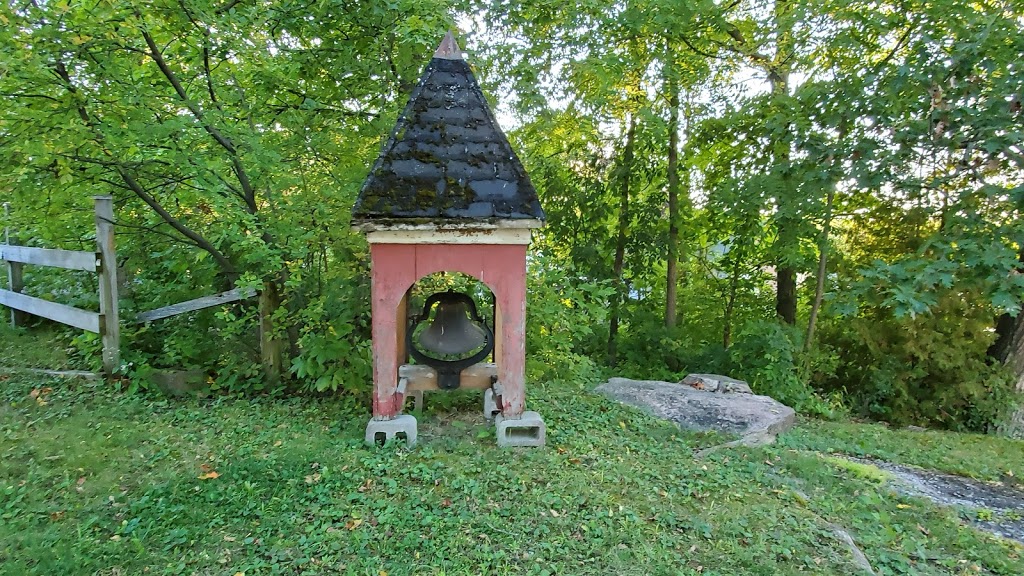 Three Castles | 3355 Buckhorn Rd, Buckhorn, ON K0L 1J0, Canada | Phone: (705) 657-8733