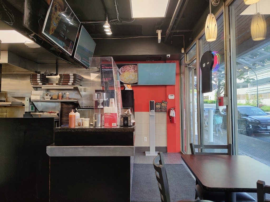 HellCrust Pizza - White Rock | 1113 Vidal St, White Rock, BC V4B 1C2, Canada | Phone: (604) 385-0072