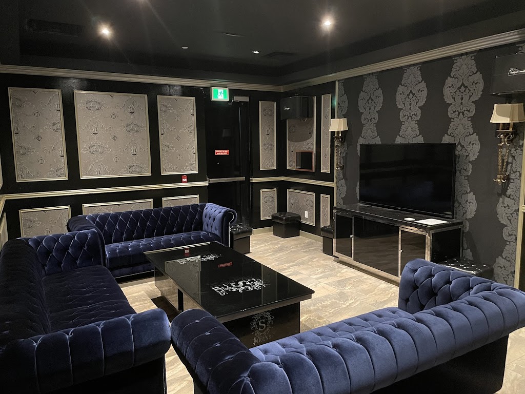Sirens Waterloo | 181 Lester St, Waterloo, ON N2L 3W3, Canada | Phone: (519) 888-9996