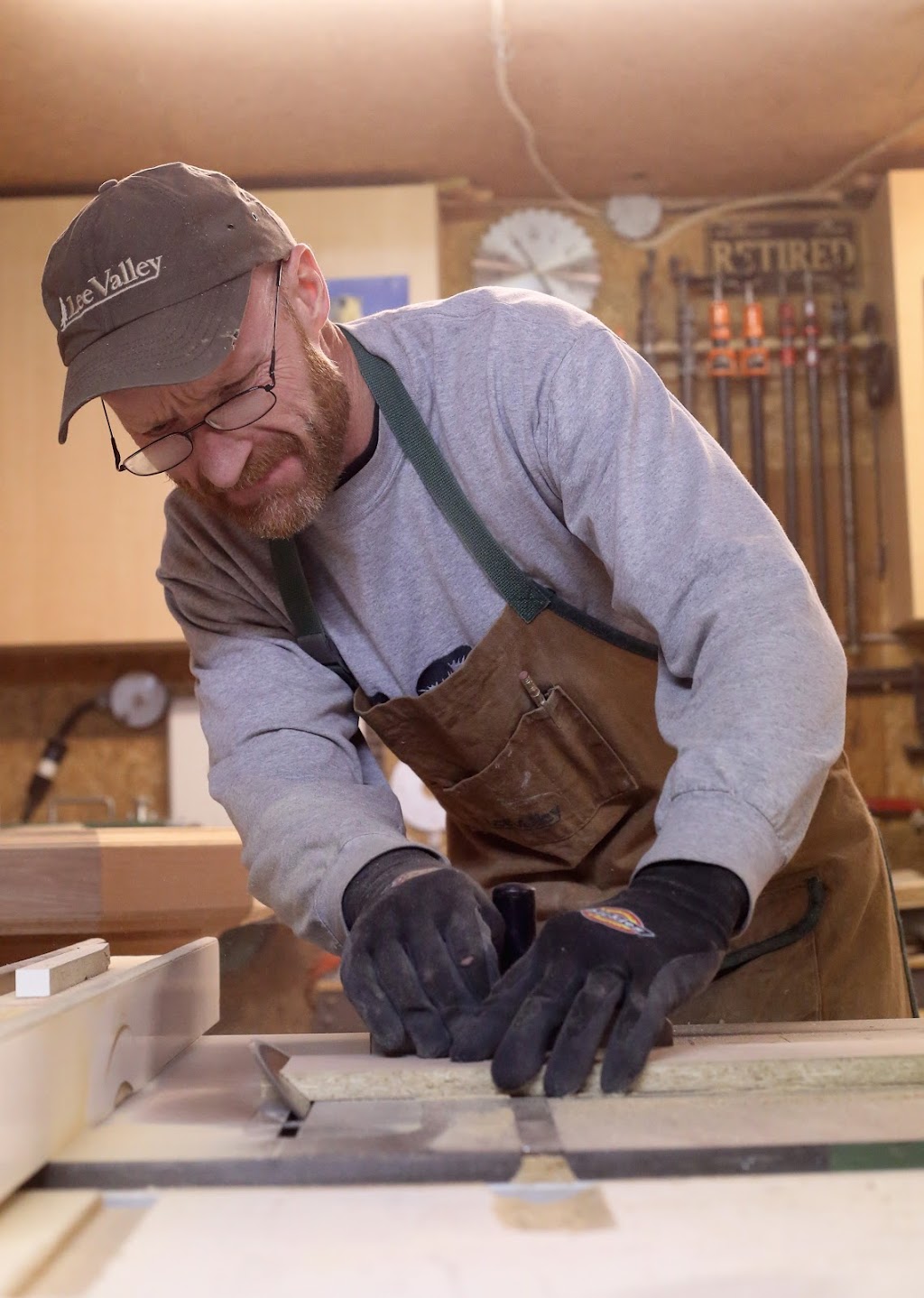 Torvic Woodworks | 330 Devon Ave, Winnipeg, MB R2G 0C7, Canada | Phone: (204) 470-9510