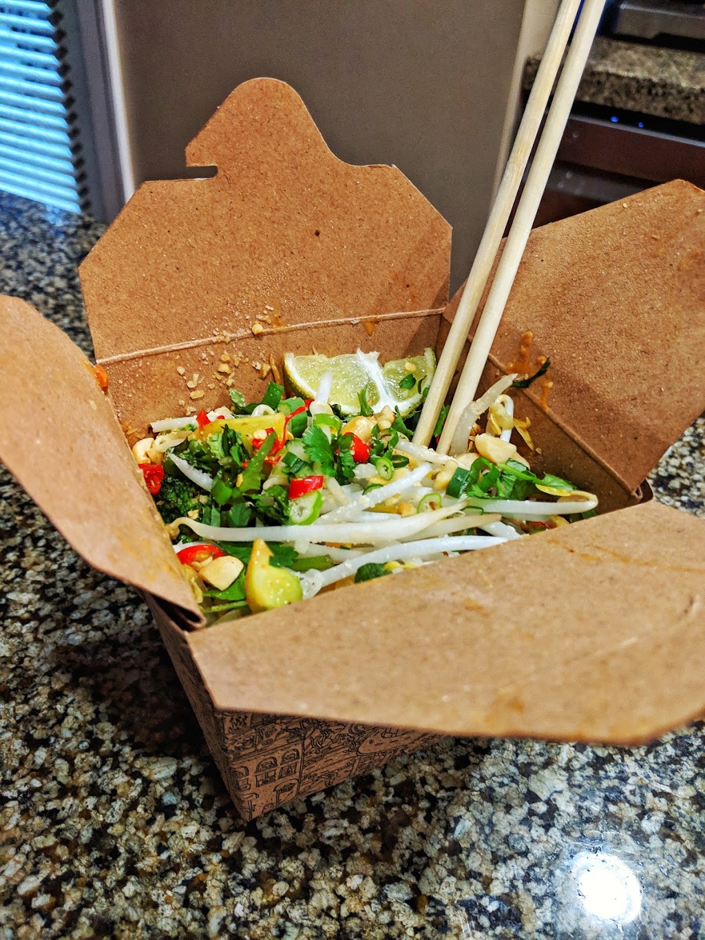 Noodlebox | 5580 Vedder Rd #200, Chilliwack, BC V2R 5P4, Canada | Phone: (604) 769-0060