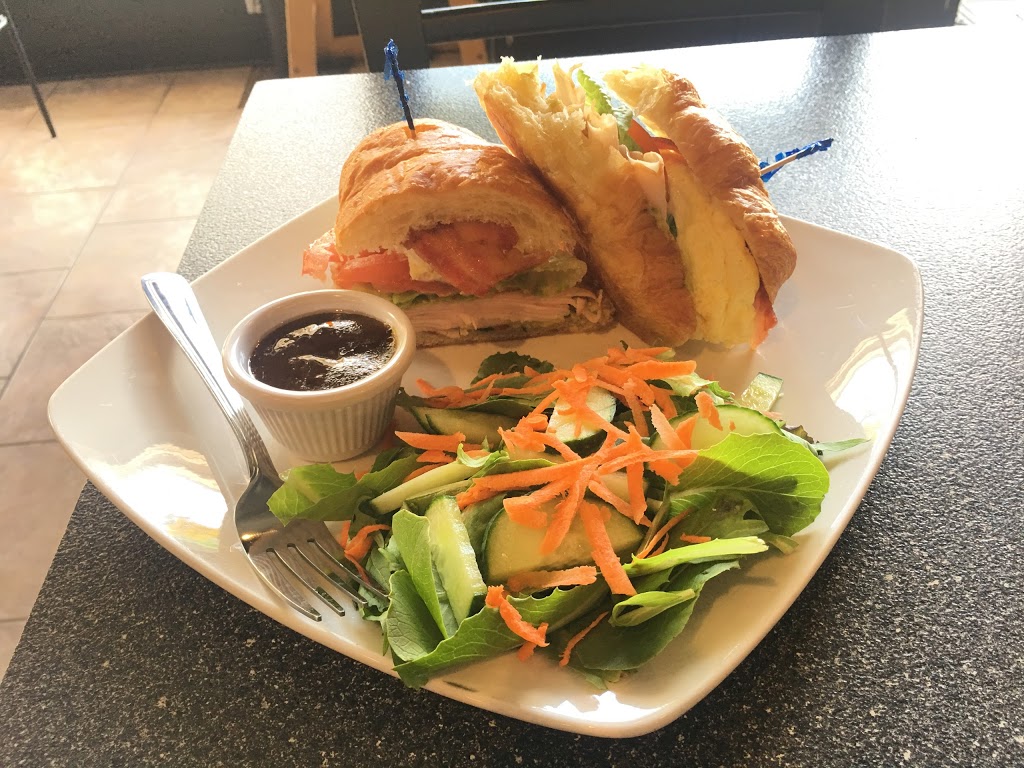 Trendz Coffee House | 4033 208 St, Langley City, BC V3A 2H3, Canada | Phone: (604) 530-0635