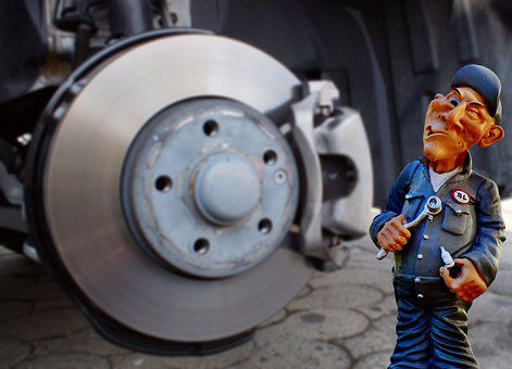 R & M Auto Service Inc | 440 Courtland Ave E, Kitchener, ON N2G 2W4, Canada | Phone: (519) 744-9937