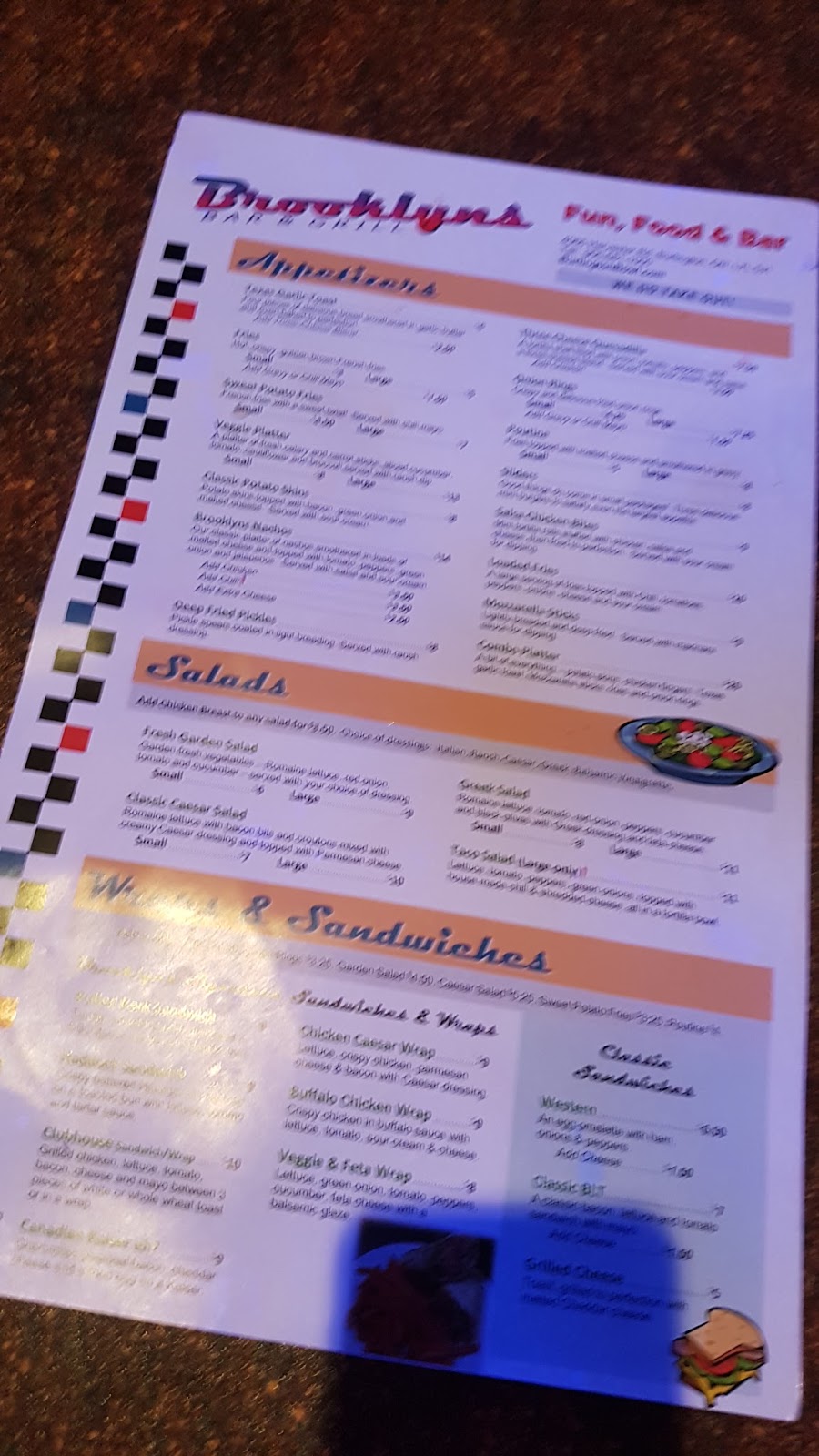 Brooklyns Bar & Grill | 4065 Harvester Rd, Burlington, ON L7N 3R8, Canada | Phone: (905) 681-1000