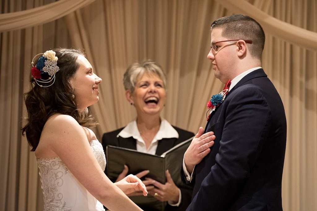 Married By Mandi | 20 McNab St, Hepworth, ON N0H 1P0, Canada | Phone: (905) 379-4689