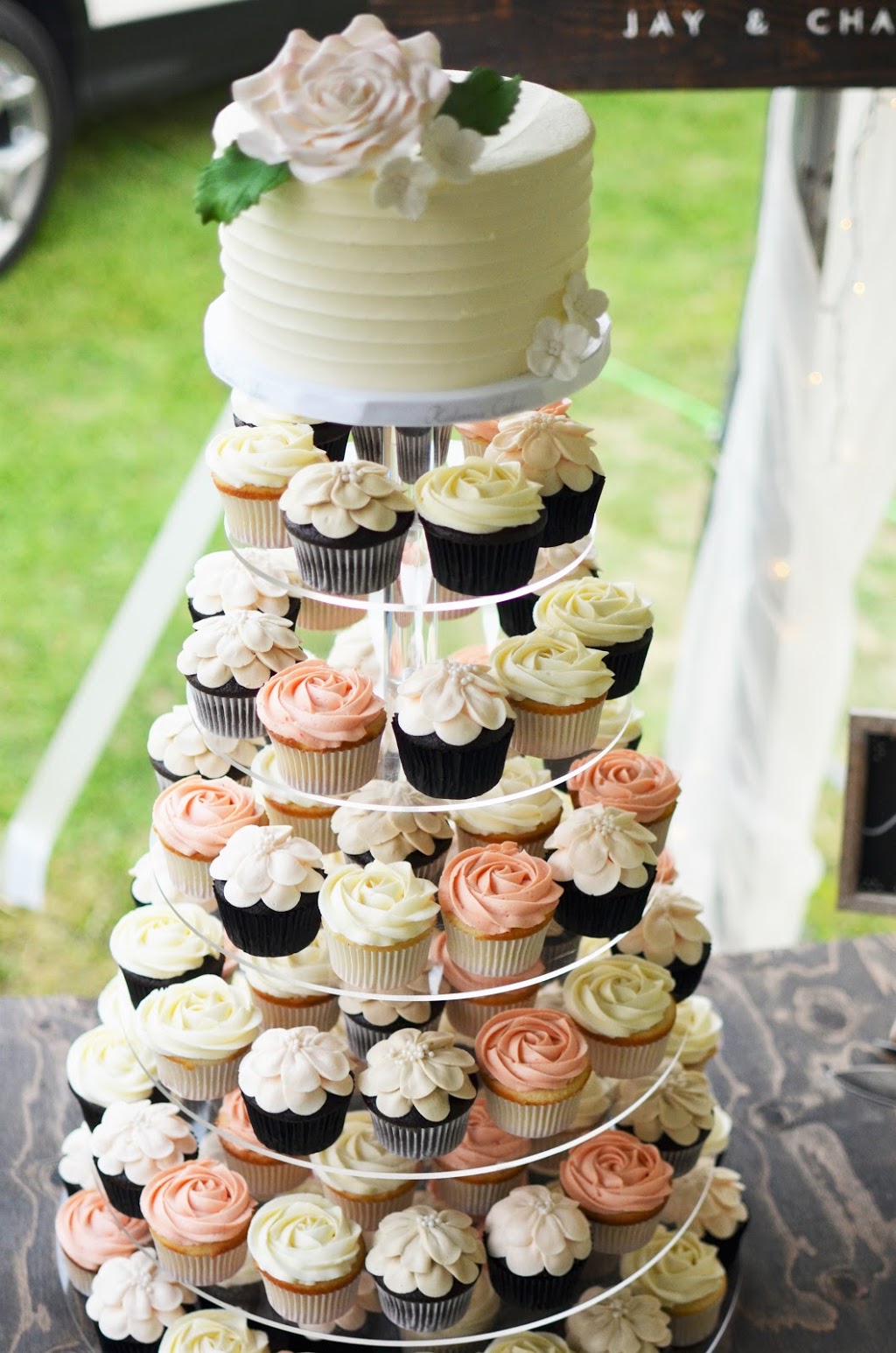Kaleena Cakes | 2875 Shannon Pl, West Kelowna, BC V4T 1T5, Canada | Phone: (250) 878-5979