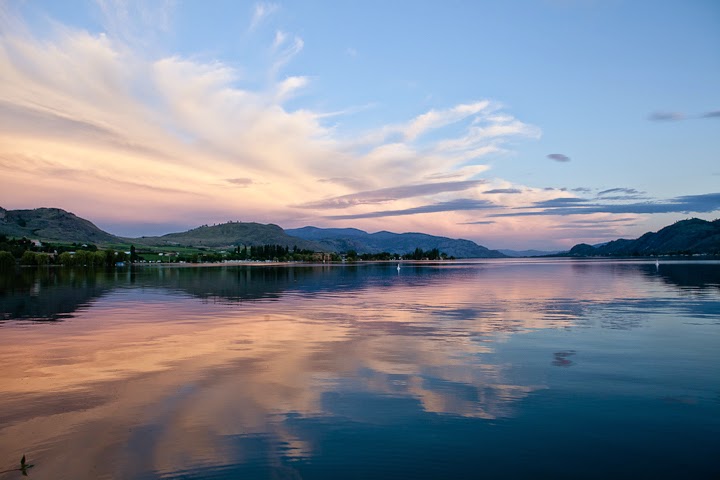 Osoyoos Condo @ Lakeshore Villas | 4300 44 Ave, Osoyoos, BC V0H 1V6, Canada | Phone: (780) 990-7265