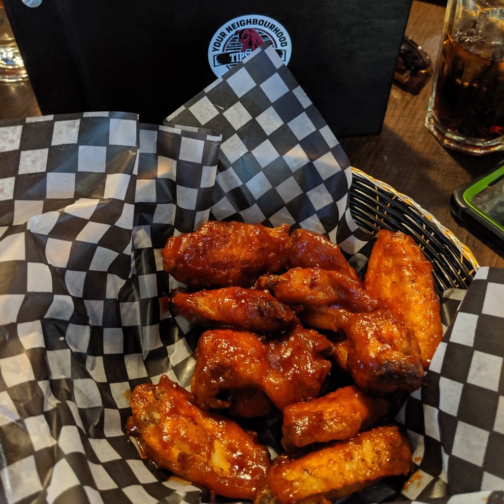 Tipsy Pig Pub Evanston | 2060 Symons Valley Pkwy NW, Calgary, AB T3P 0M9, Canada | Phone: (403) 453-3332
