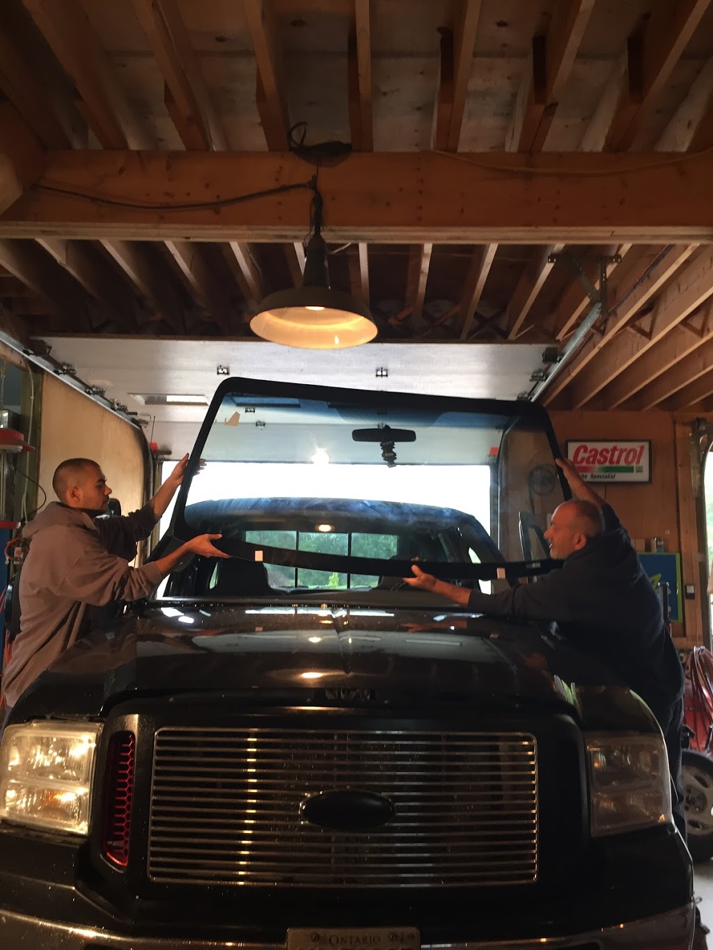 Certified Auto Glass | 204339 County Rd 109, Amaranth, ON L9W 0T5, Canada | Phone: (519) 942-3093