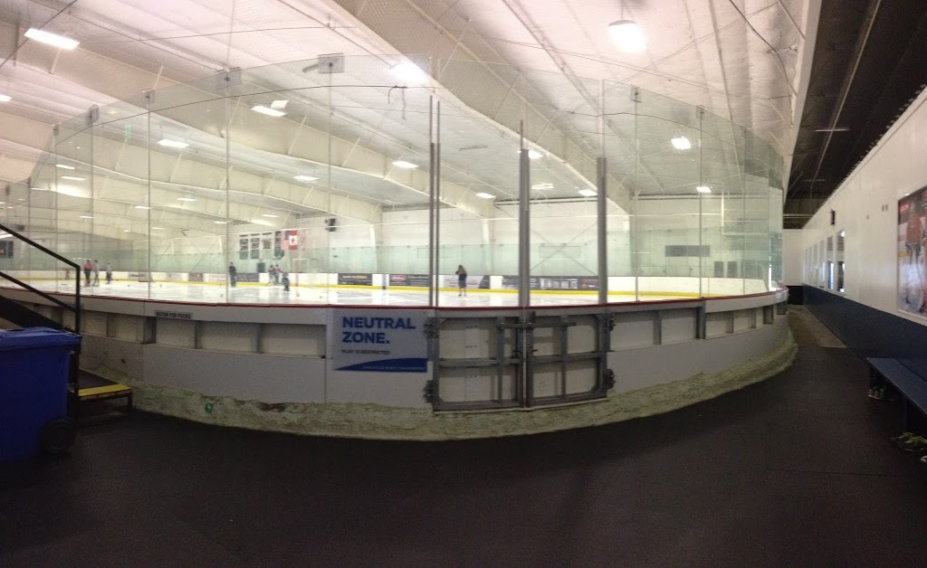 Canlan Ice Sports - Twin Rinks | 5700 Langley Bypass, Langley City, BC V3A 8L7, Canada | Phone: (604) 532-8946