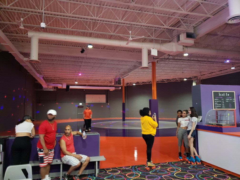 Rollerplex Entertainment | 284 Orenda Rd, Brampton, ON L6T 5S3, Canada | Phone: (905) 450-8680
